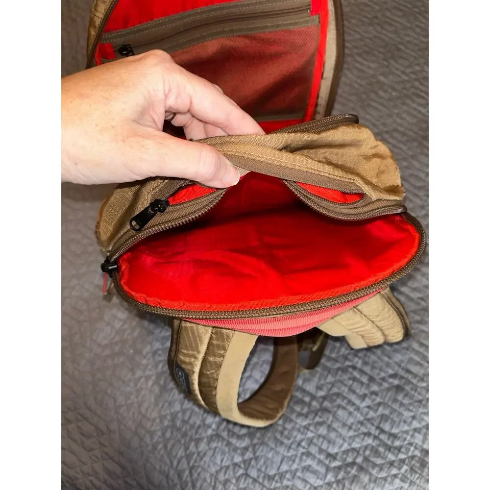 OGIO International Apollo Pack in Khaki/Red